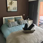 בית הארחה Colina Cannes 4*
