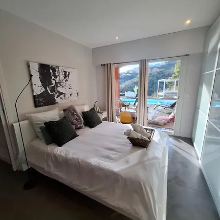 Guest house Colina Cannes 4*