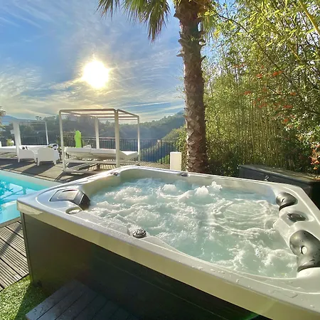 Colina Cannes Konukevi 4*