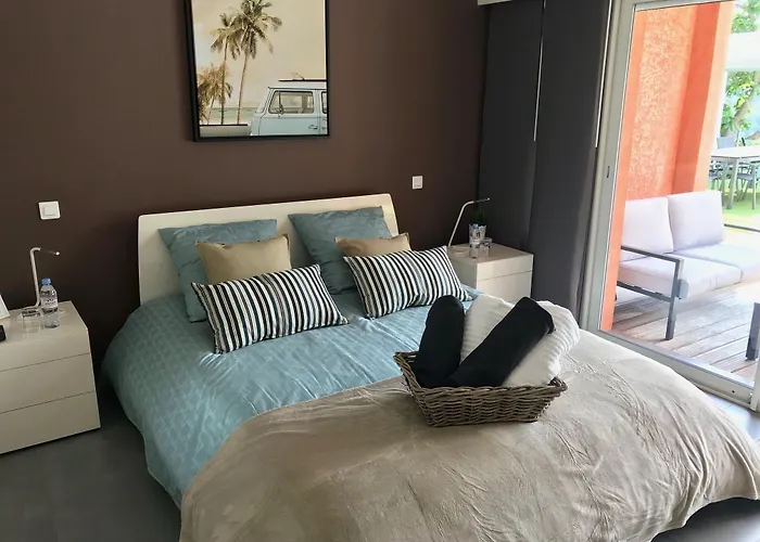 Casa de hóspedes Colina 4*