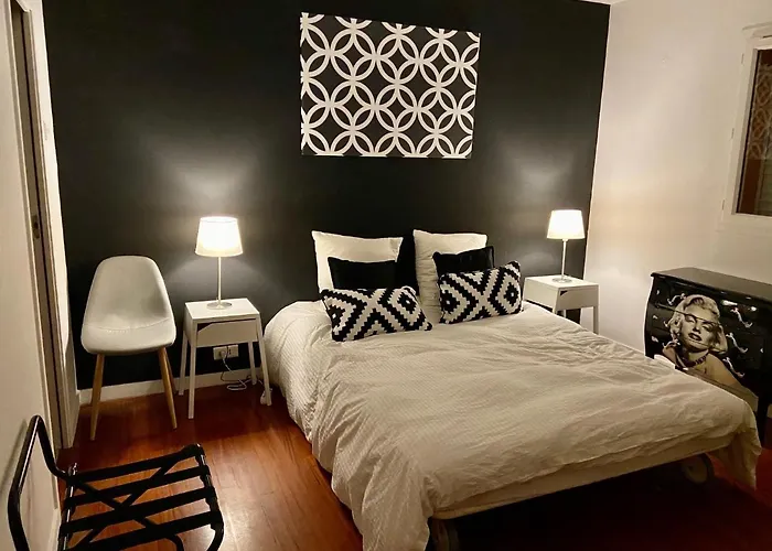 Colina Мандельё-ла-Напуль